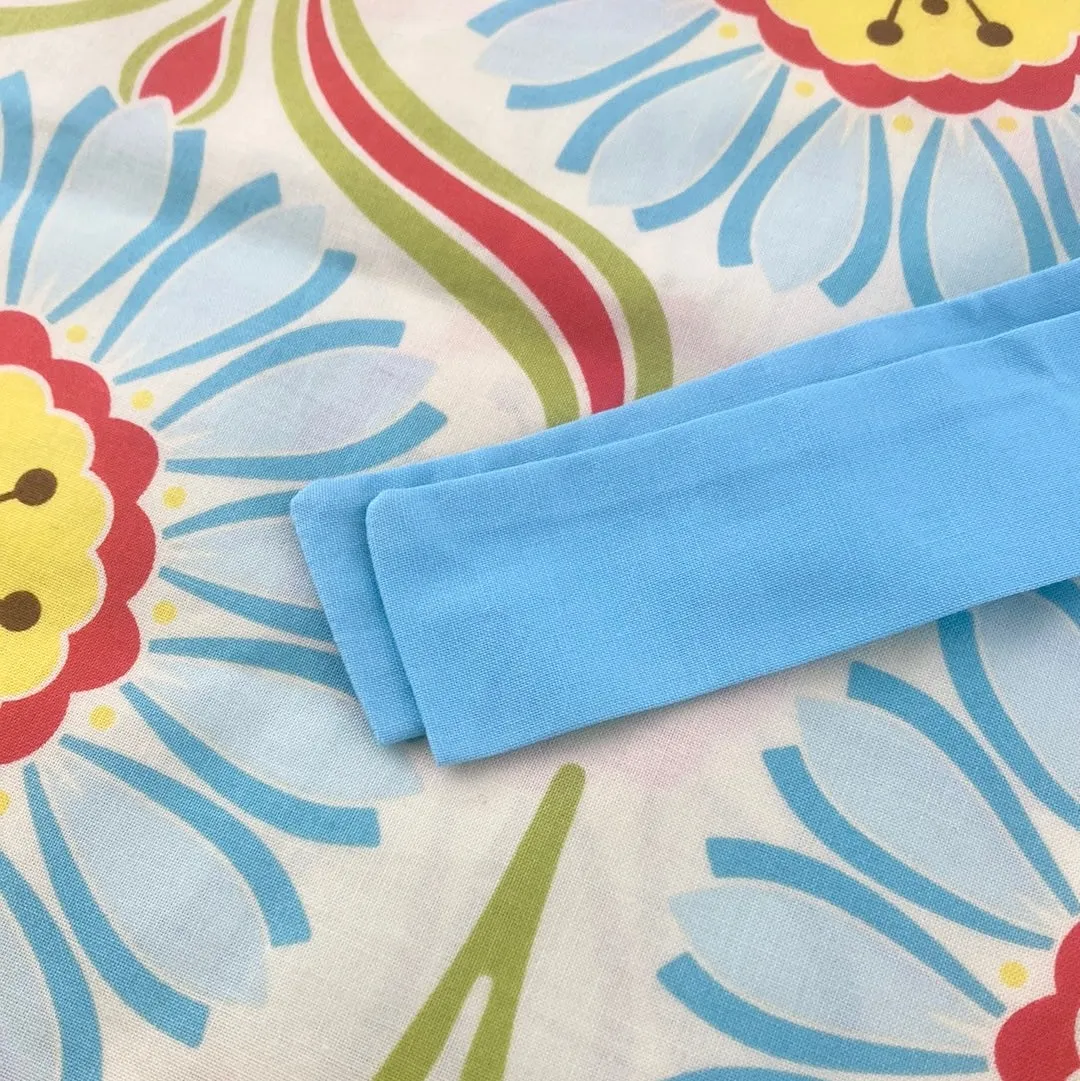 Binksy and Bobo Sash Top (Pop Daisy w/Teal sash)