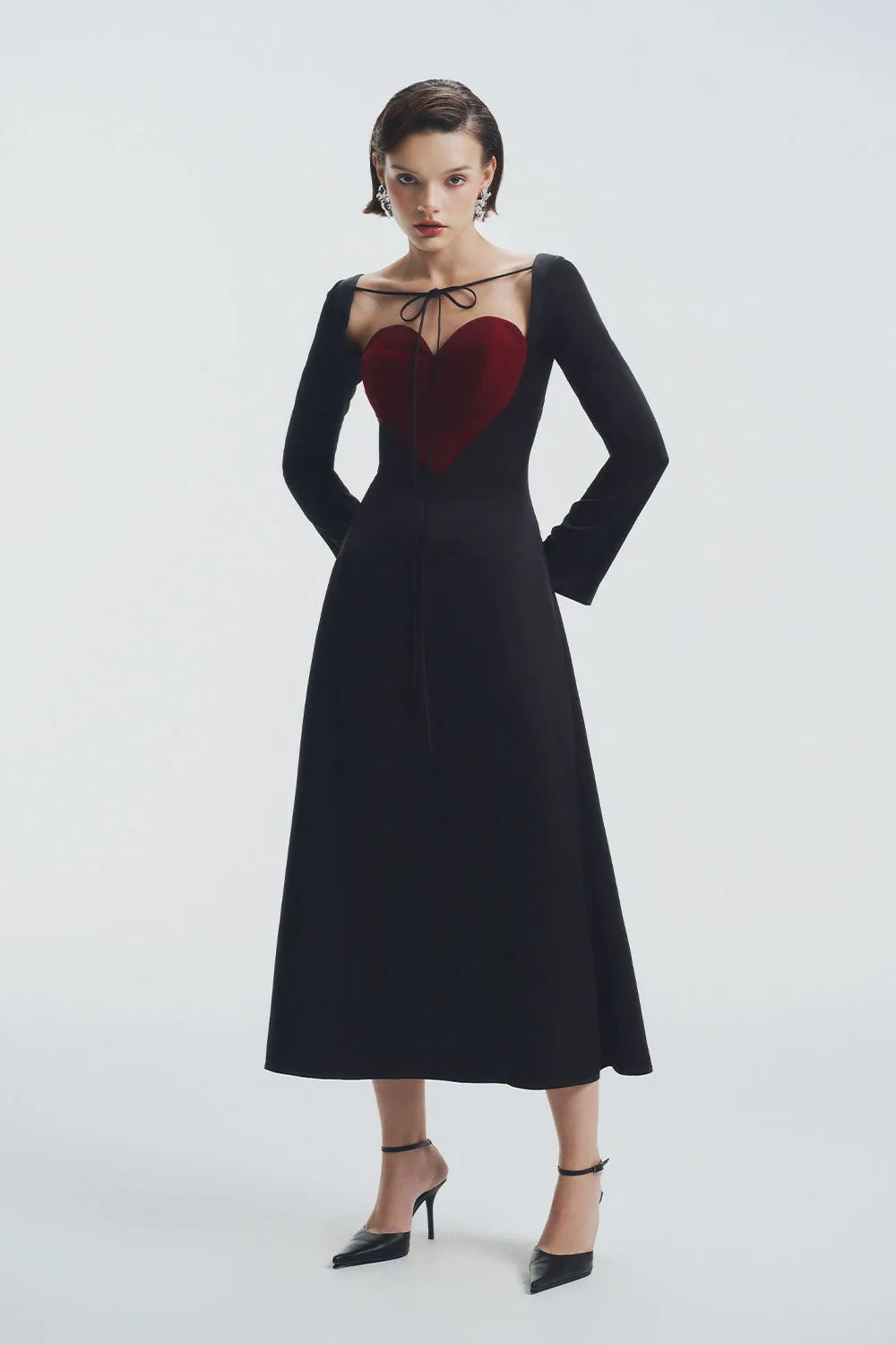 Crimson A-line Heart Neck Velvet Midi Dress