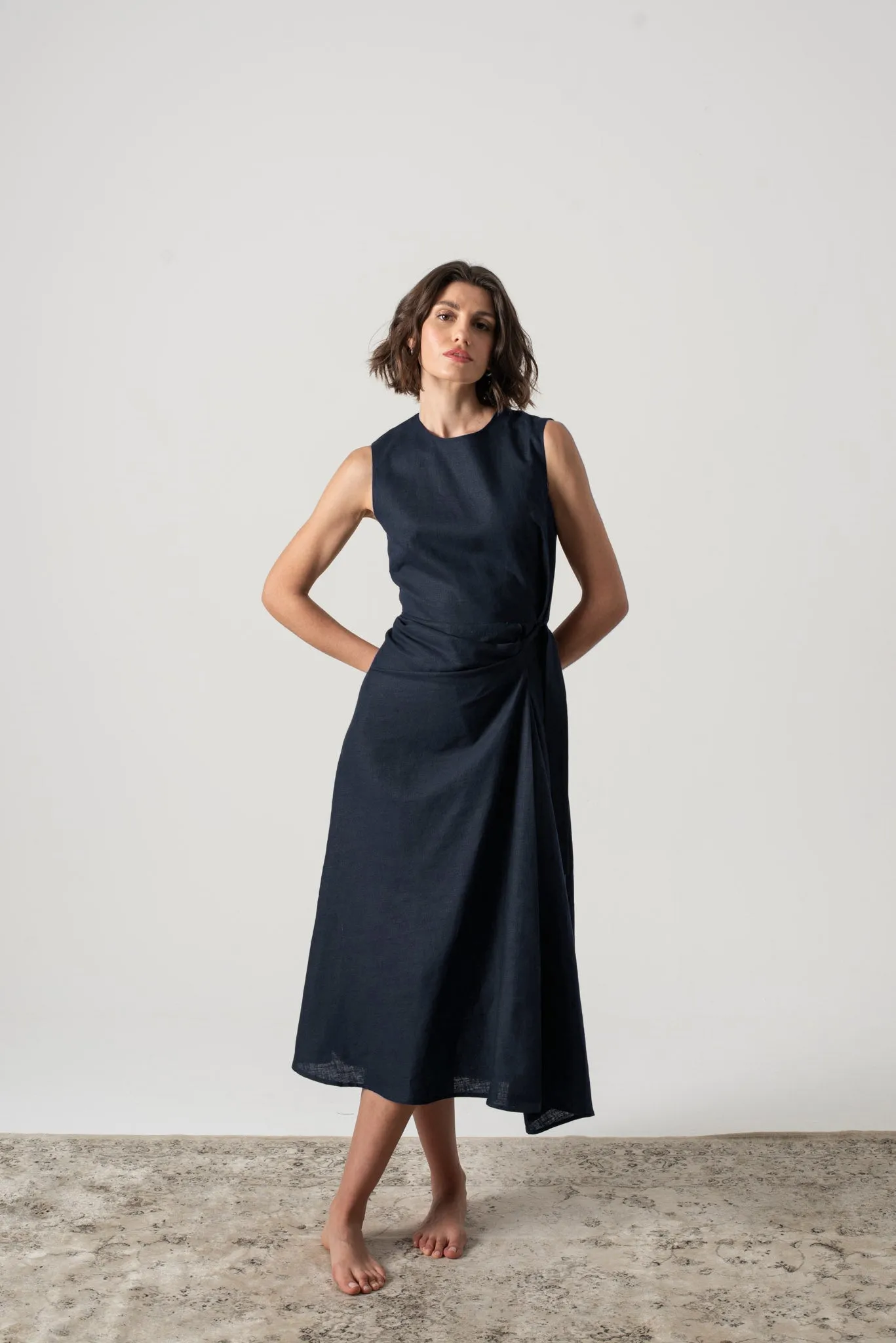 Eda Linen Midi Wrap Dress Navy