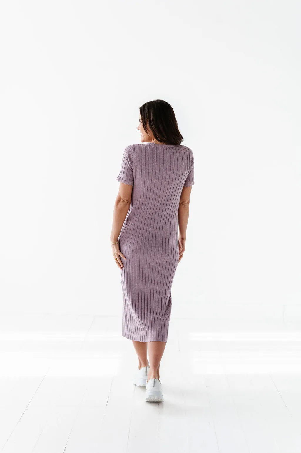 Harper Short Sleeve Dress in Lavender