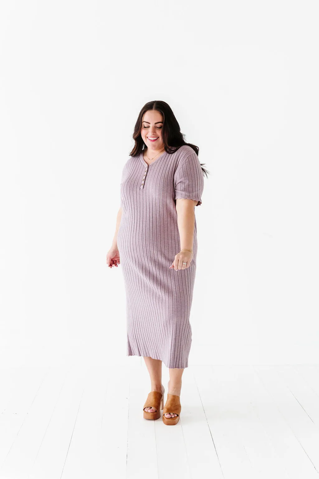 Harper Short Sleeve Dress in Lavender