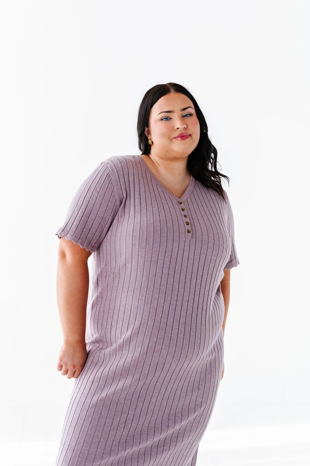 Harper Short Sleeve Dress in Lavender