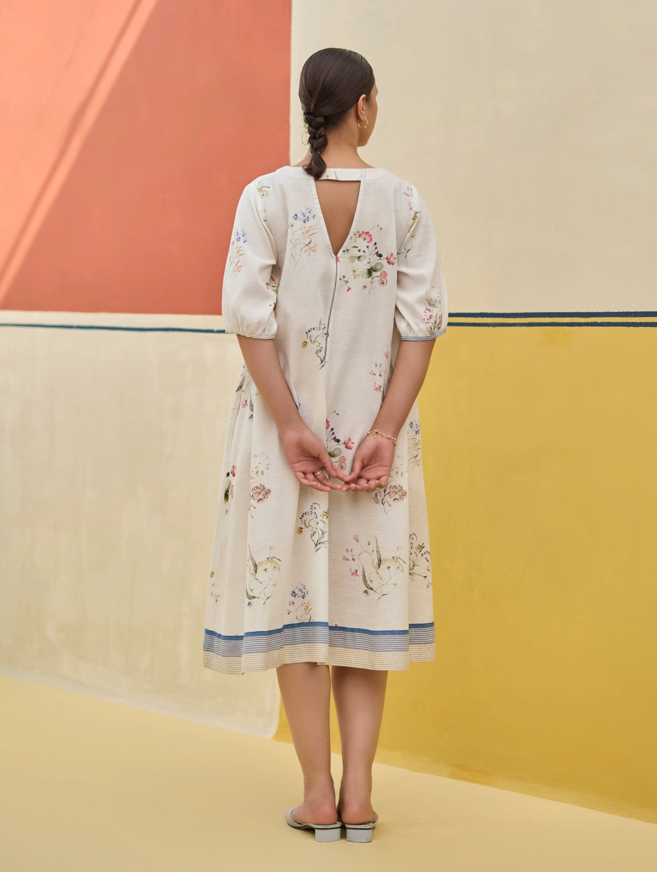 Kaya Watercolour Floral Linen Dress
- Ivory