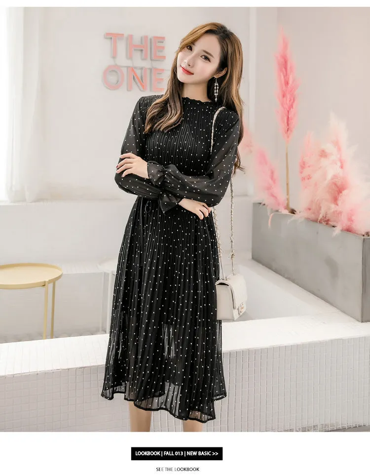 Long Sleeved Polka Dot Pleated Dress