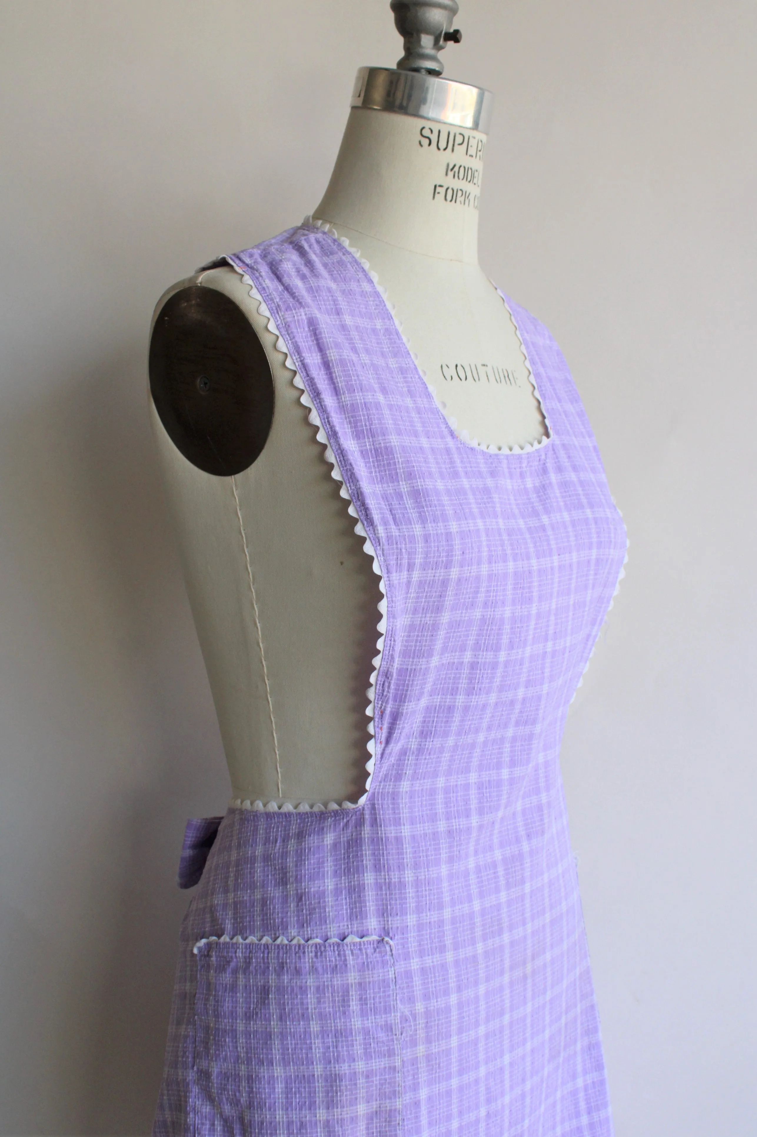 Vintage 1960s Purple Check Full Apron