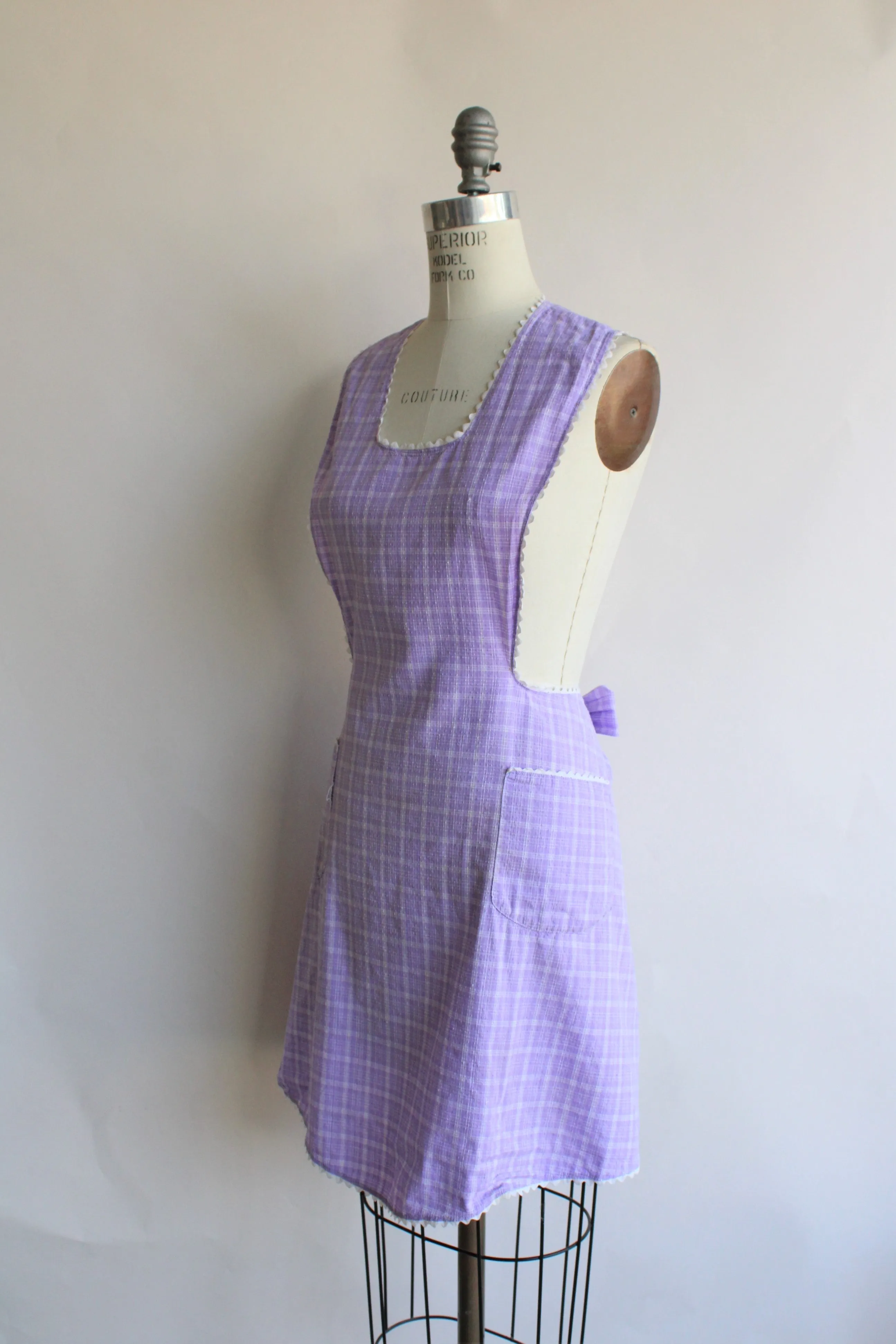 Vintage 1960s Purple Check Full Apron