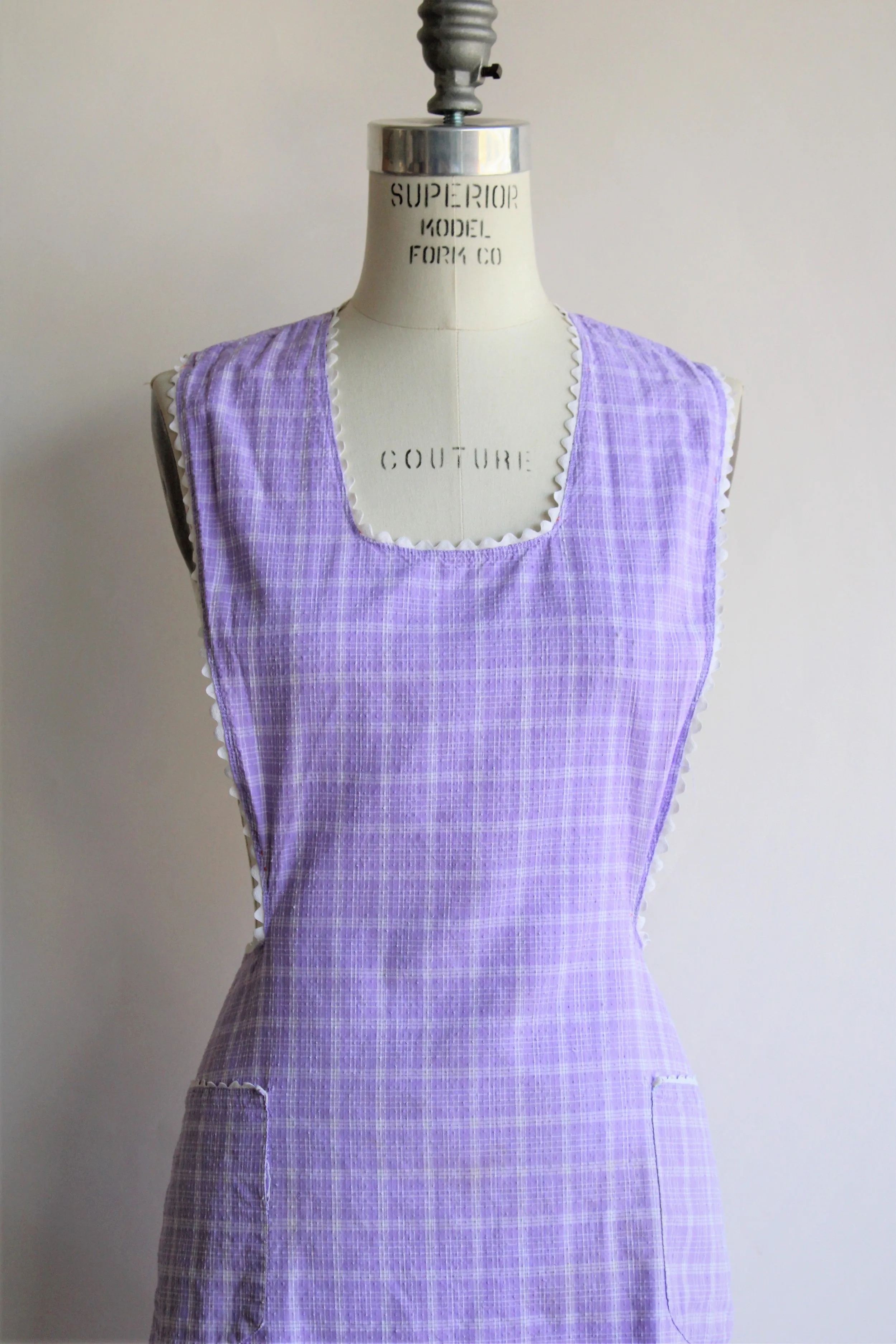 Vintage 1960s Purple Check Full Apron